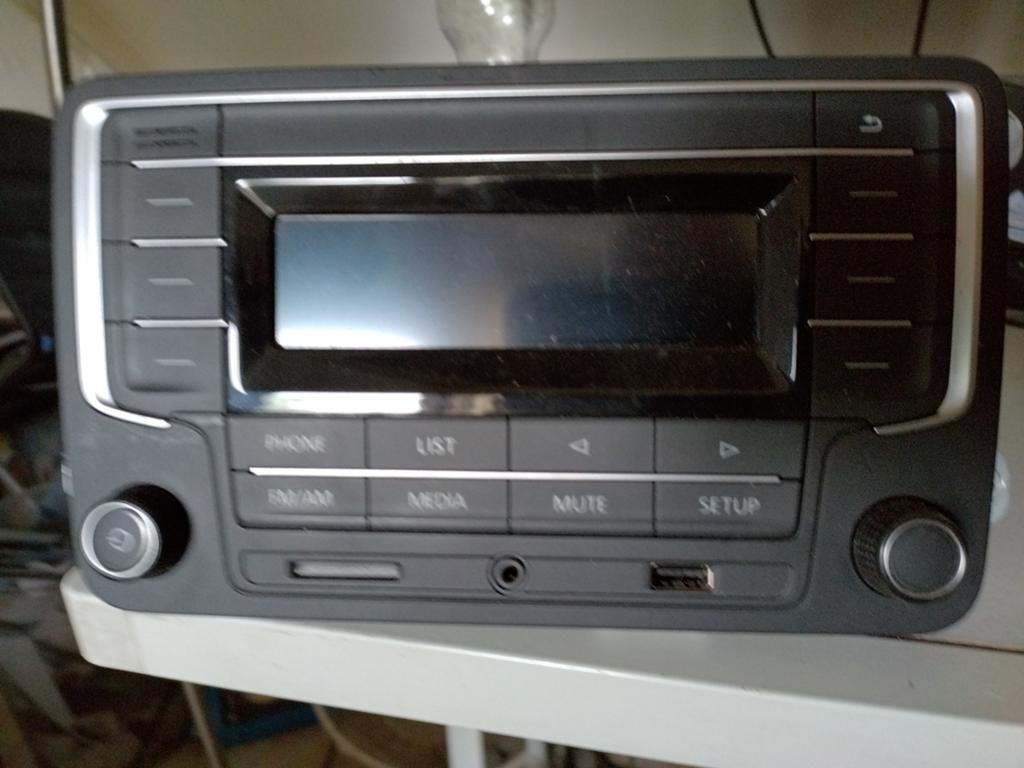 Nieuwe Volkswagen Radio MIB GLOBAL ENTRY met Code, Auto diversen, Autoradio's, Nieuw, Ophalen of Verzenden