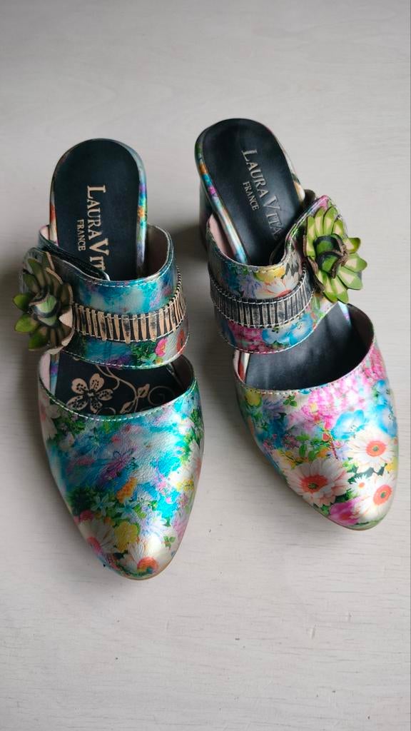 Laura Vita muiltje, bloemen print, sluiting met klittenband, Overige kleuren, Nieuw, Laura Vita, Sandalen of Muiltjes