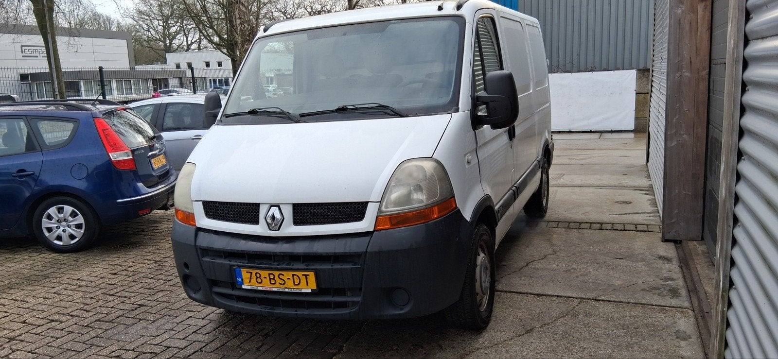 Renault master 2.5 diesel bj 2005, Auto's, Citroën, Bedrijf, C3 Picasso, C, Origineel Nederlands, Ophalen