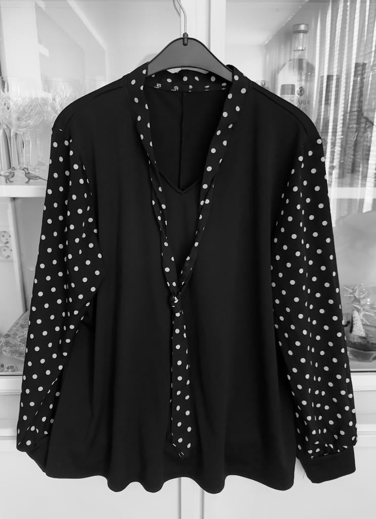 Blouse, zwart/wit, maat 42/44, Ophalen of Verzenden, Zo goed als nieuw, Maat 42/44 (L), Zwart