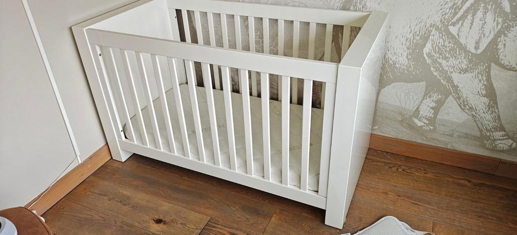 KidsMill Alaska ledikant/matras/AeroSleep toppers&hoeslakens, Gebruikt, 70 tot 85 cm, 140 tot 160 cm, Ophalen