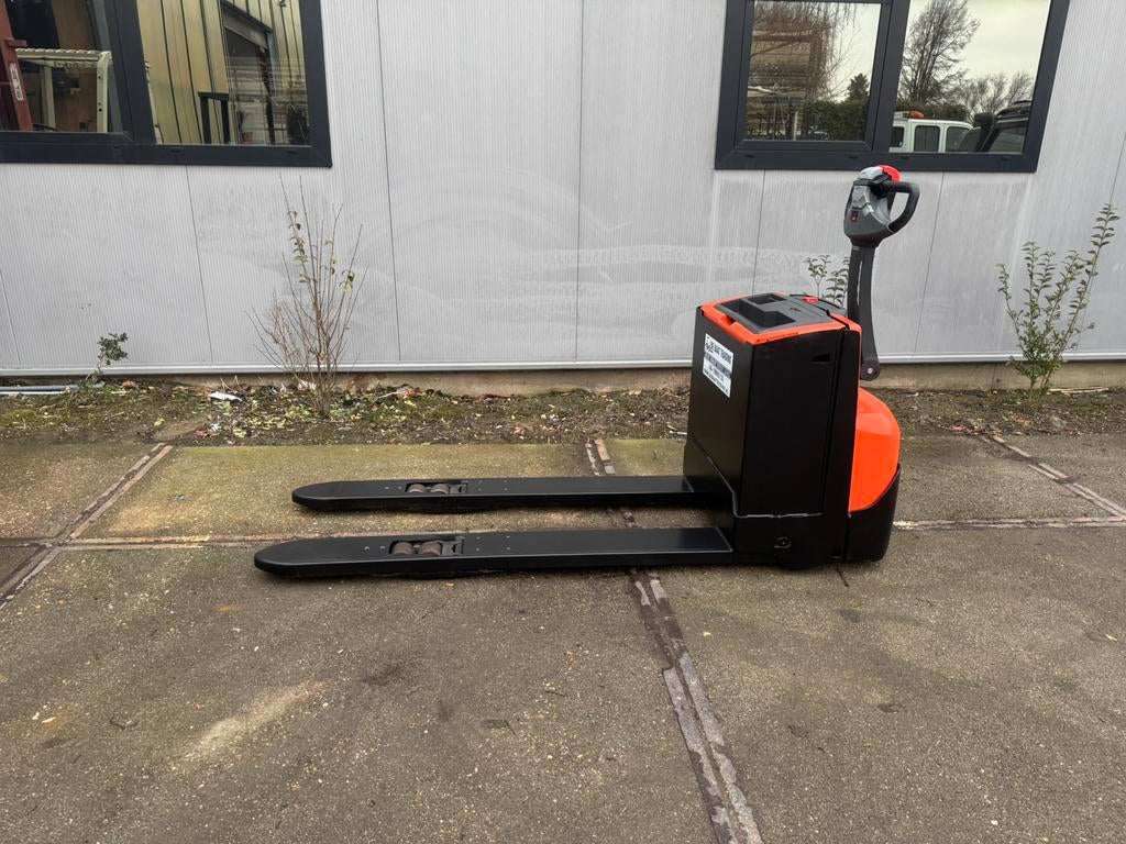 Toyota BT elektrische palletwagen pompwagen 2 meter, Doe-het-zelf en Verbouw, Palletwagens en Pompwagens, Ophalen, Gebruikt