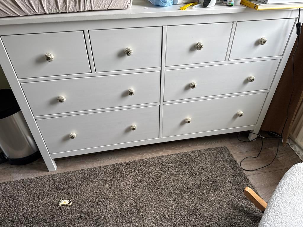 IKEA Hemnes ladekast met 8 lades, Huis en Inrichting, Kasten | Ladekasten, Ophalen of Verzenden, Zo goed als nieuw