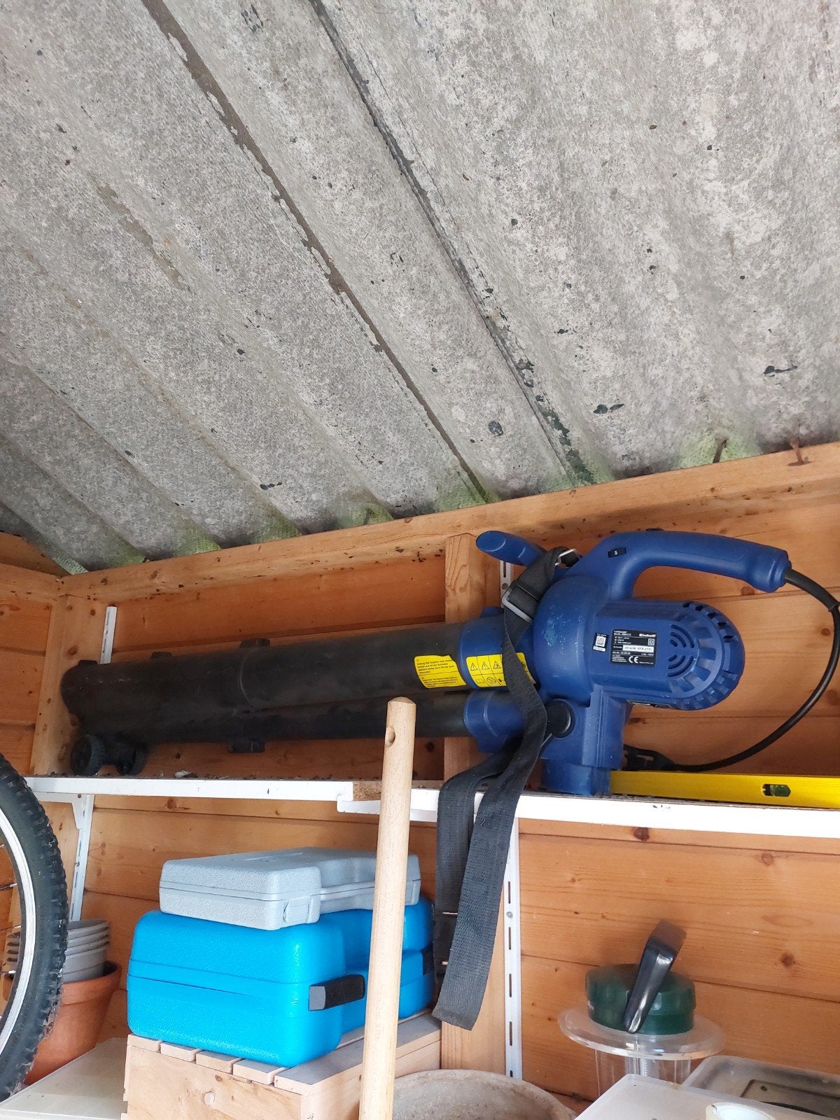 Elektrische Bladblazer/zuiger Einhell, Ophalen, Met versnipperfunctie, Gebruikt, Handgedragen