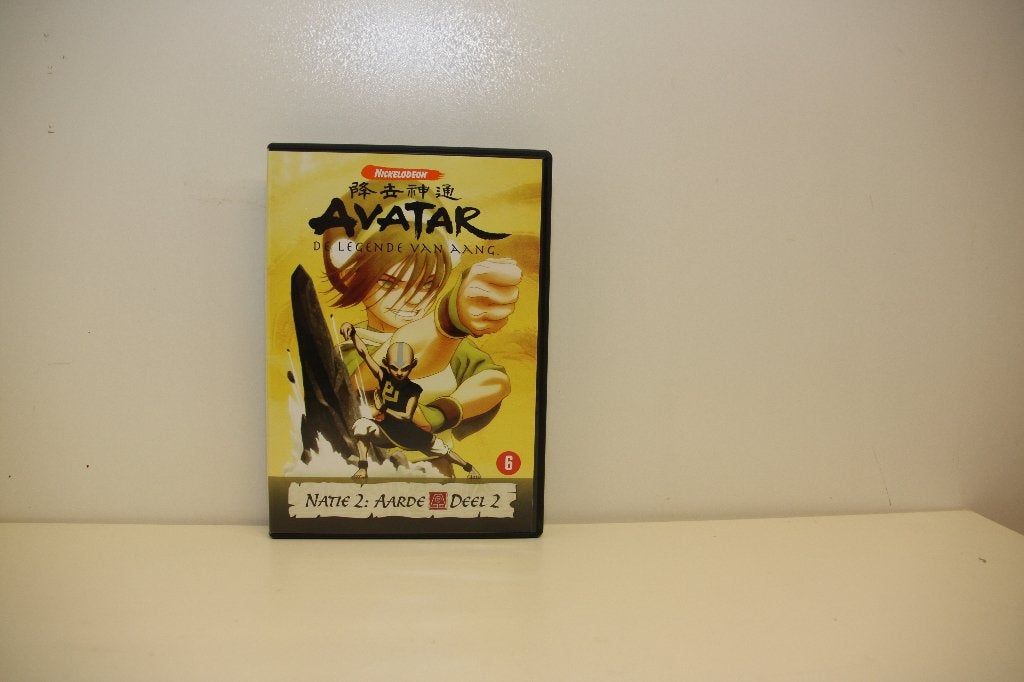 DVD Avatar: De Legende Van Aang - Natie 2: Aarde (Deel 2), Alle leeftijden, Ophalen of Verzenden, Zo goed als nieuw, Avontuur