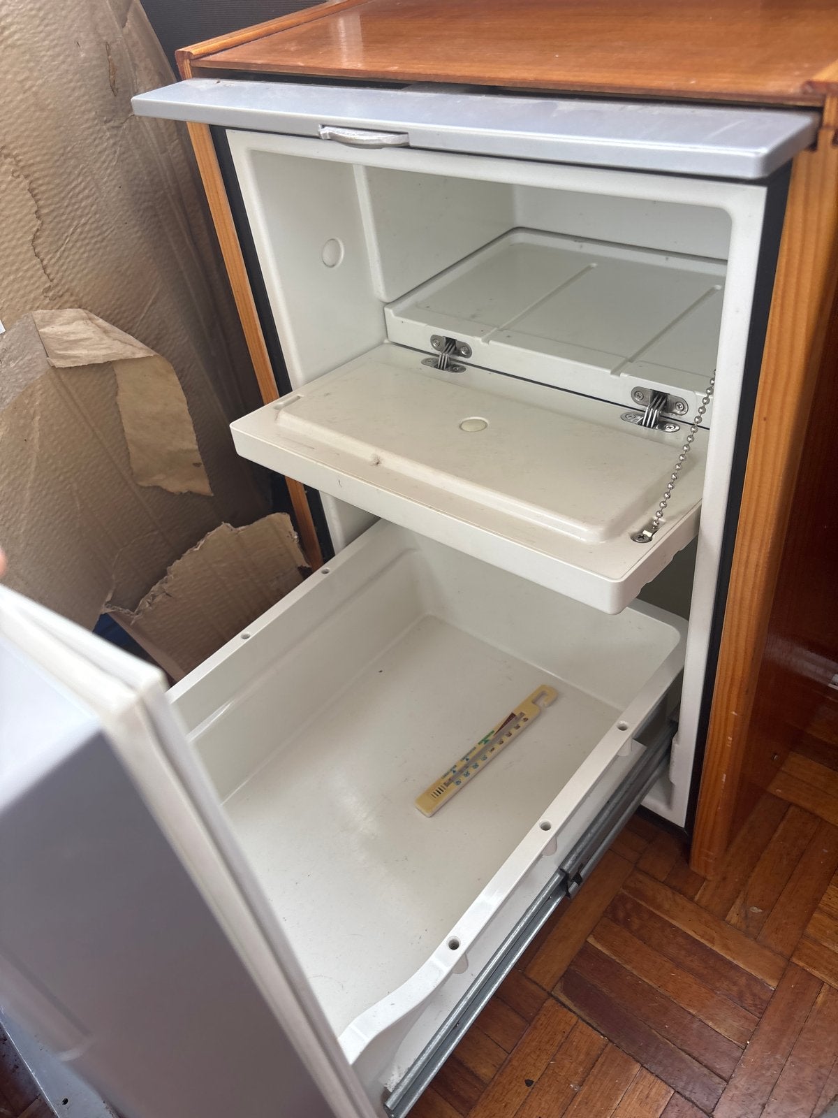 Dometic CoolMatic CRD 50 Koelkast voor boot/caravan, Watersport en Boten, Ophalen, Zo goed als nieuw, Kombuis en Sanitair