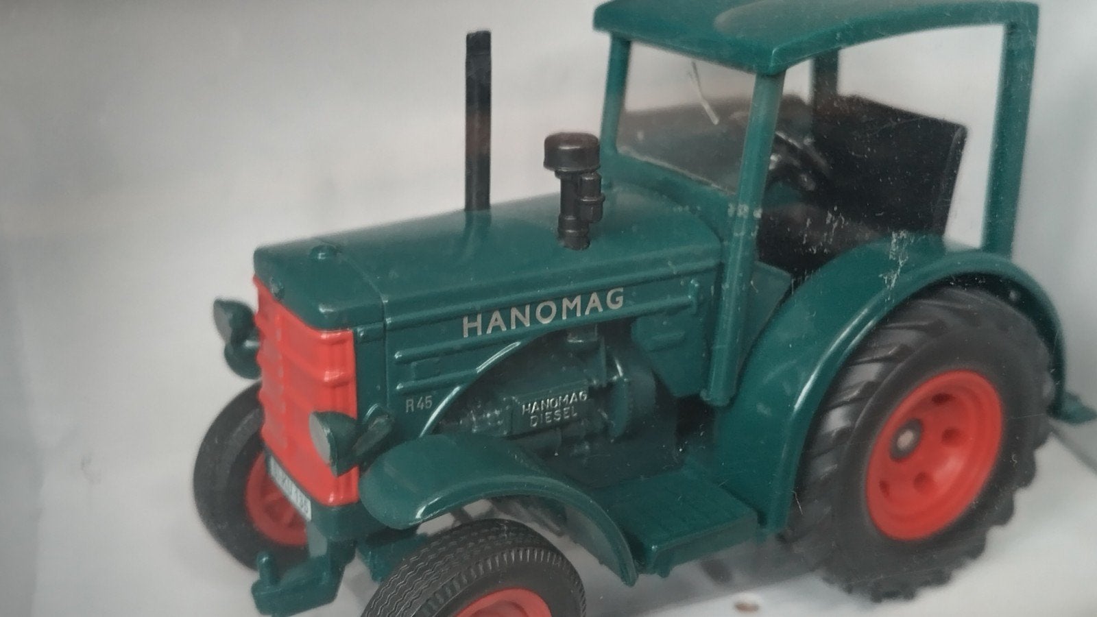 Hanomag r45 Tractor 1:32 Siku Farmer Classic Pol, SIKU, Verzenden, Tractor of Landbouw, Zo goed als nieuw