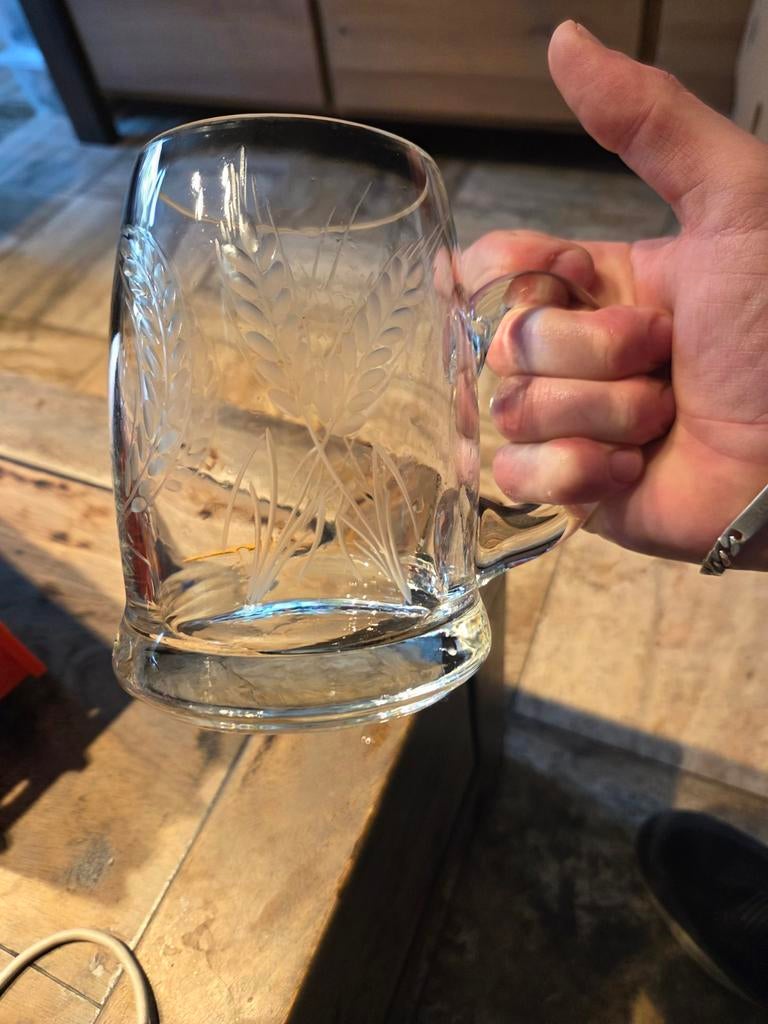 Glazen bierpul met graanmotief, Ophalen of Verzenden