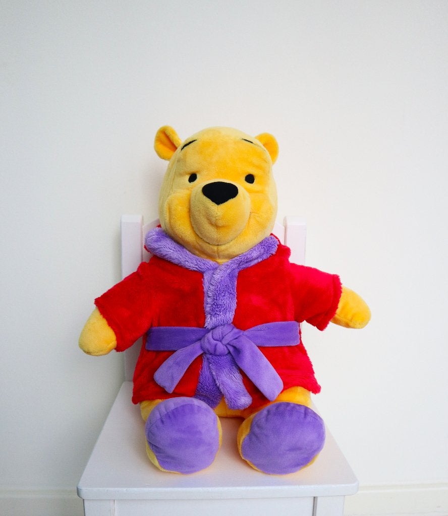 Pluche Winnie de Pooh met badjas, zittend, 50 cm, Disney, Disney, Geel, Beer