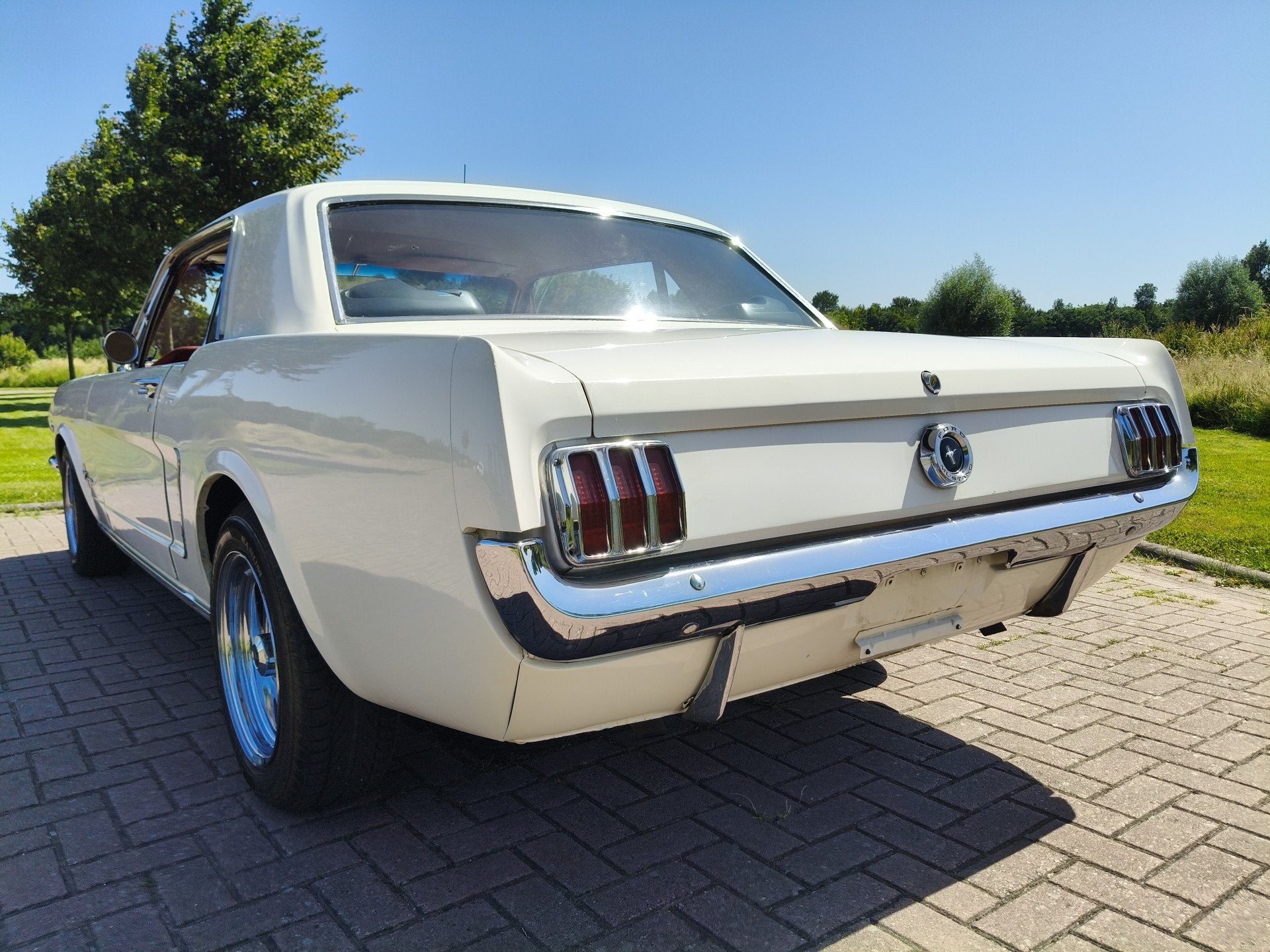 Ford Mustang HARDTOP V8 COUPE A CODE! (bj 1965, automaat), foto 2