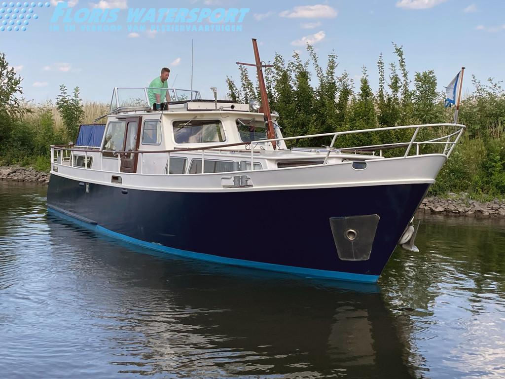Waddenkruiser 1200 GSAK (bj 1975), Watersport en Boten, Gebruikt, Overige brandstoffen, 12 meter of meer, 50 pk of meer