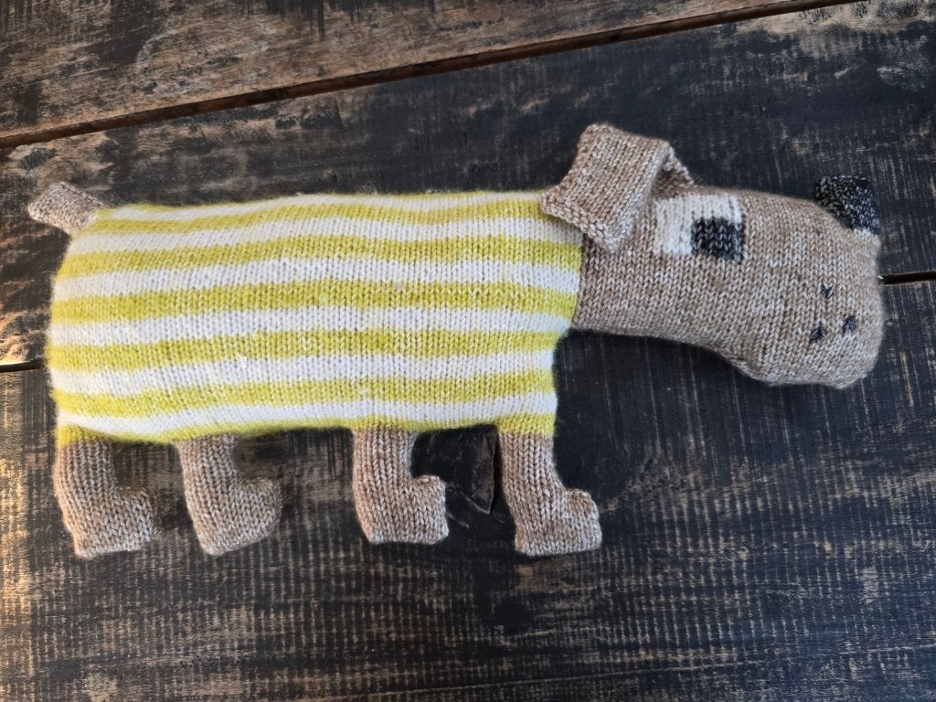 handgebreid knuffel hondje (nieuw), Overige karakters, Handgemaakt, Nieuw, Middelgroot (20 tot 80 cm)