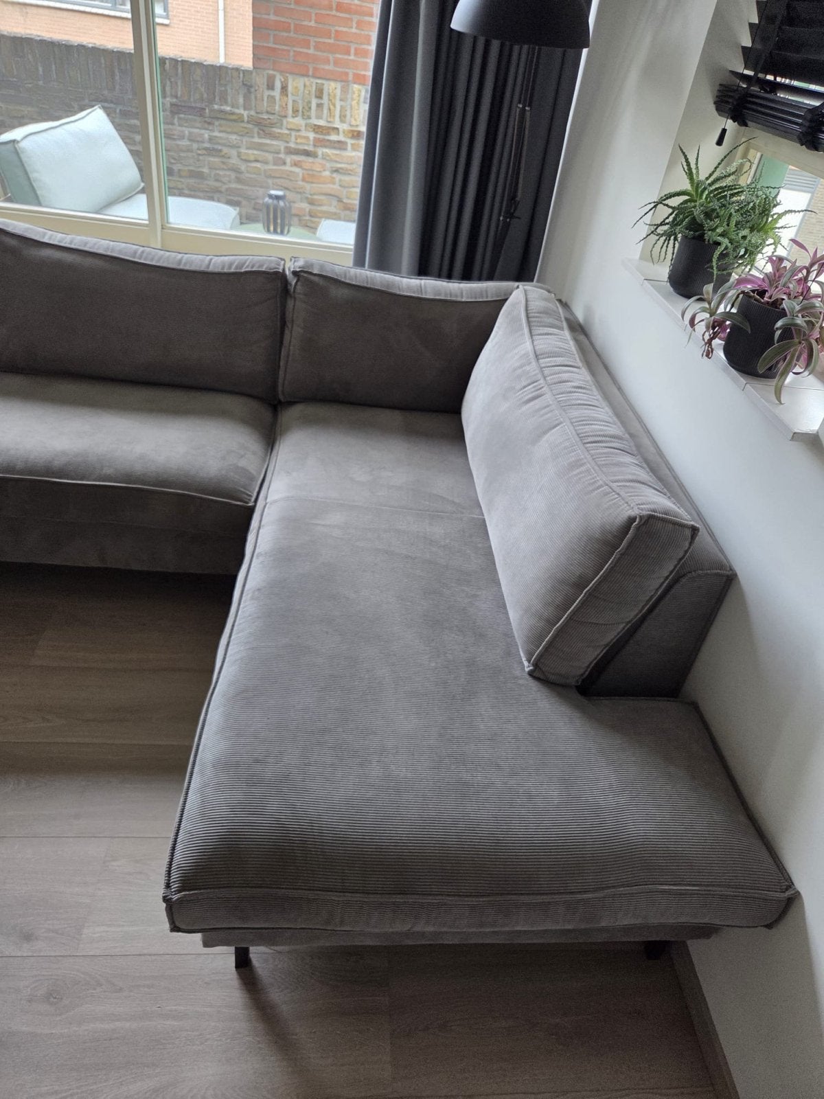 Grijze ribstof Wood hoekbank, Huis en Inrichting, Ophalen, 250 tot 300 cm, Gebruikt, 100 tot 125 cm