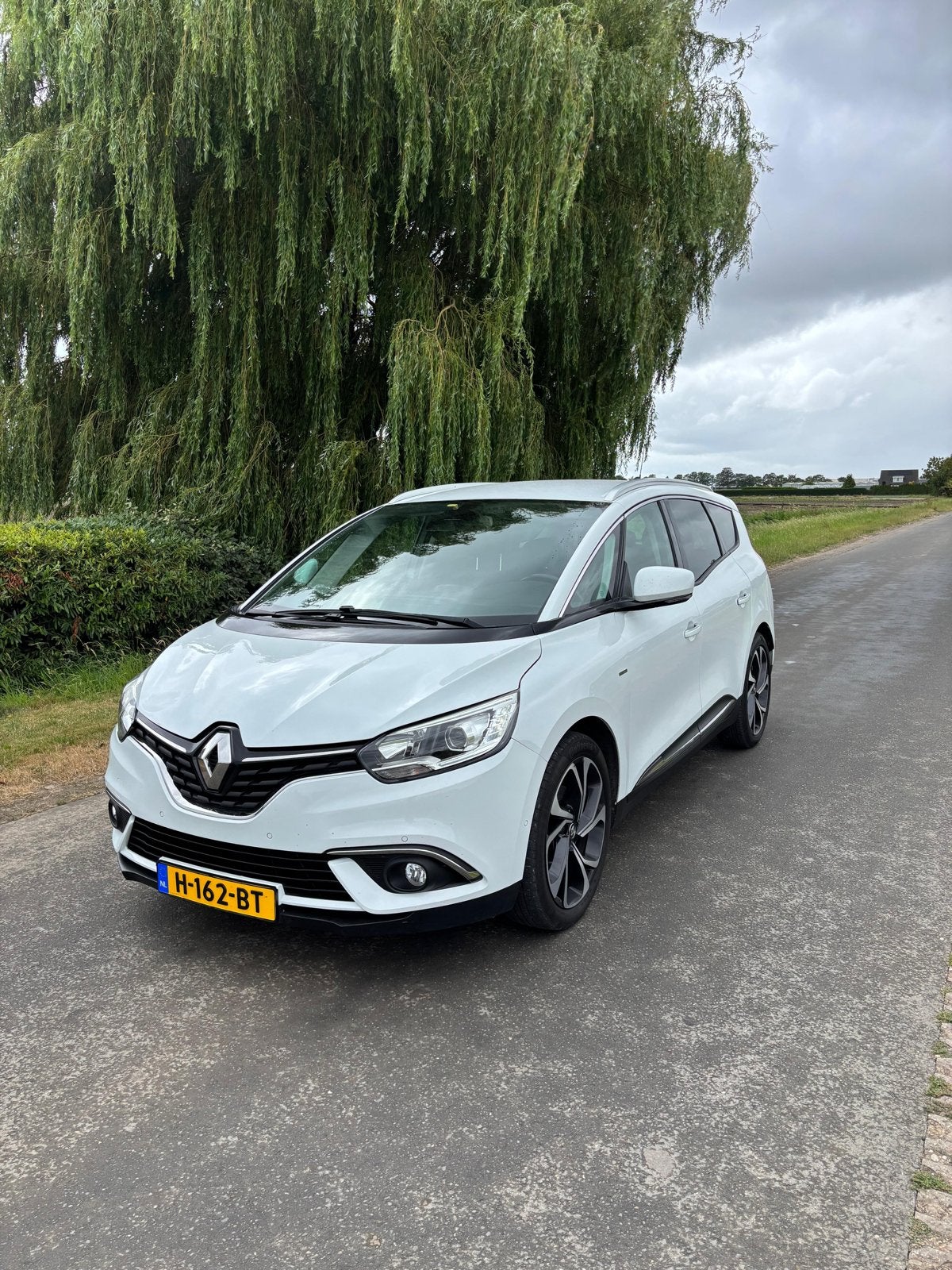Renault Grand Scenic 1.2 Energy TCe 130pk 7pl. 2017 Wit, Auto's, Voorwielaandrijving, 1750 kg, 4 cilinders, Handgeschakeld