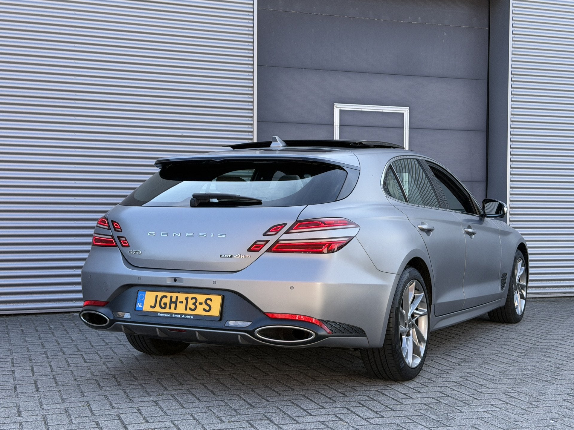Genesis G70 Shooting Brake 2.0T Luxury AWD I Aut. I Pano.dak, Auto's, Genesis, Automaat, 1998 cc, Automatische klimaatregeling