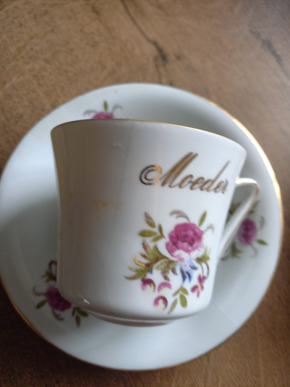 Kopjes en schotels, Ophalen