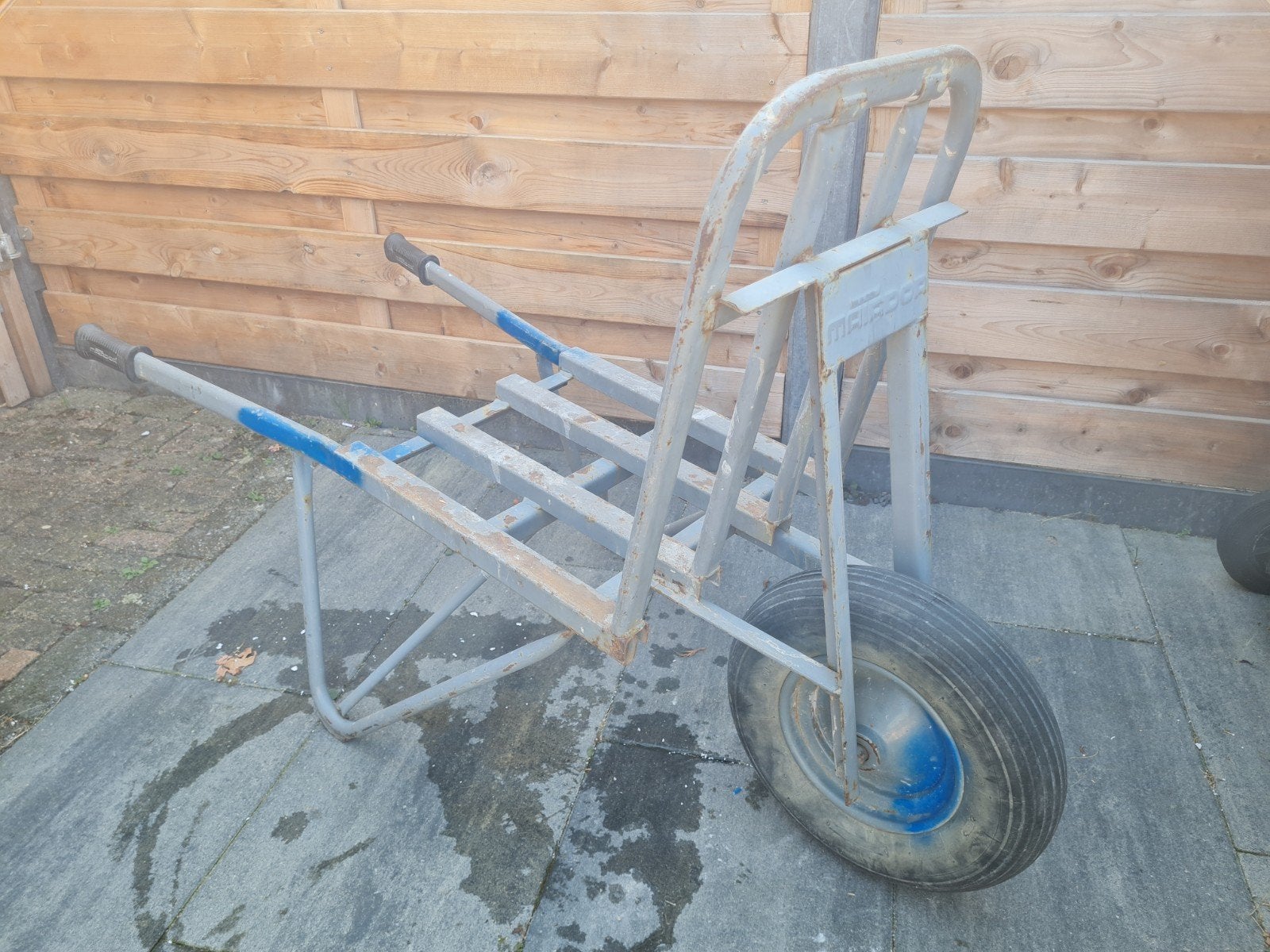 Matador kruiwagen - Stevige bouw voor diverse klussen, Ophalen, Gebruikt, Tweewielig, Matador