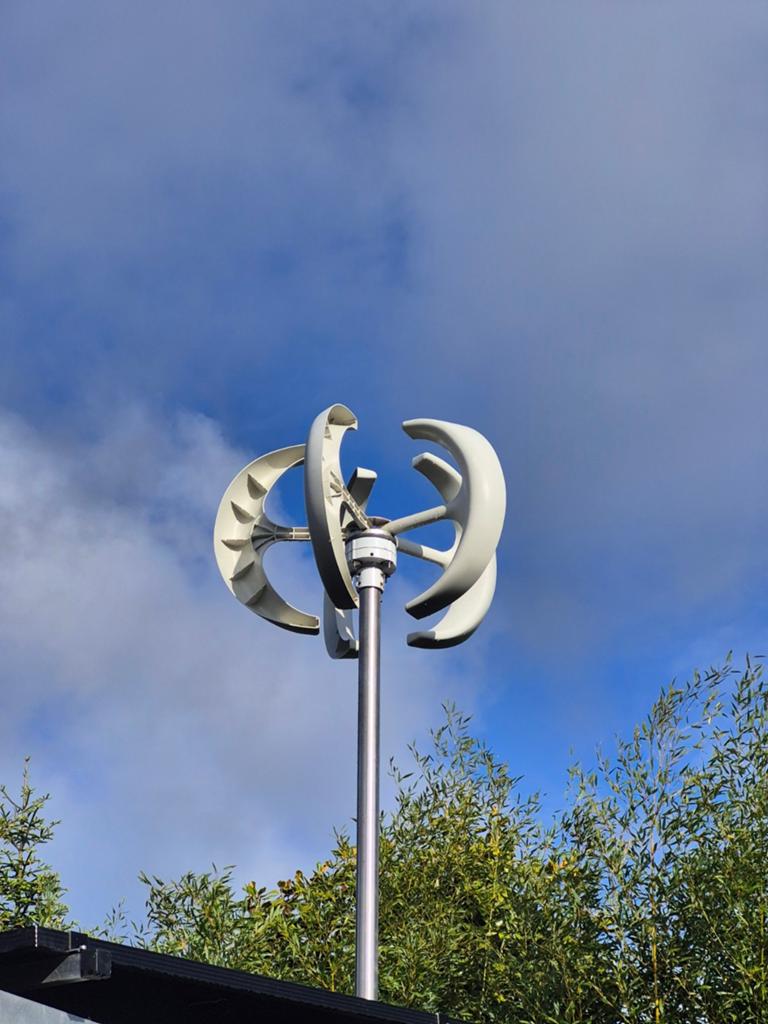 Vevor Windgenerator 12/24V met laadcontroller en offgrid, Ophalen, Gebruikt