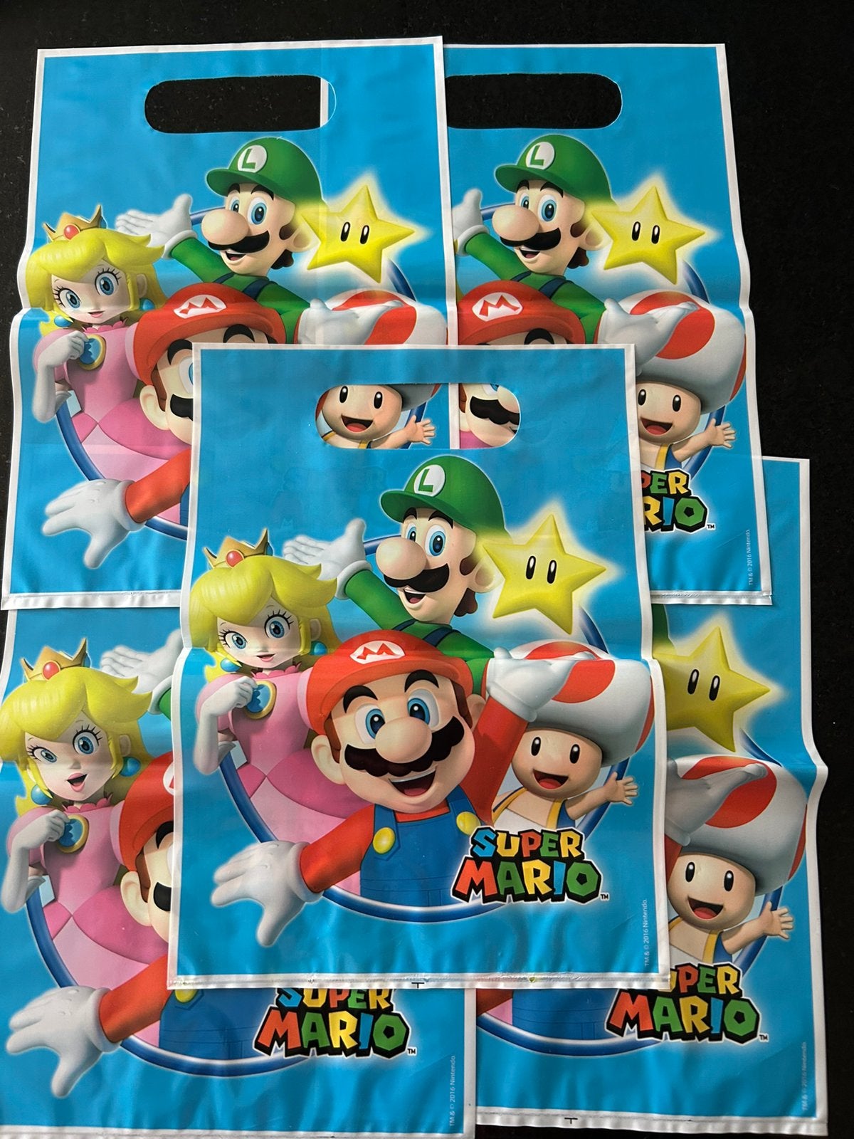 5 uitdeelzakjes Super Mario nieuw, Ophalen of Verzenden, Nieuw, Overige typen, Verjaardag