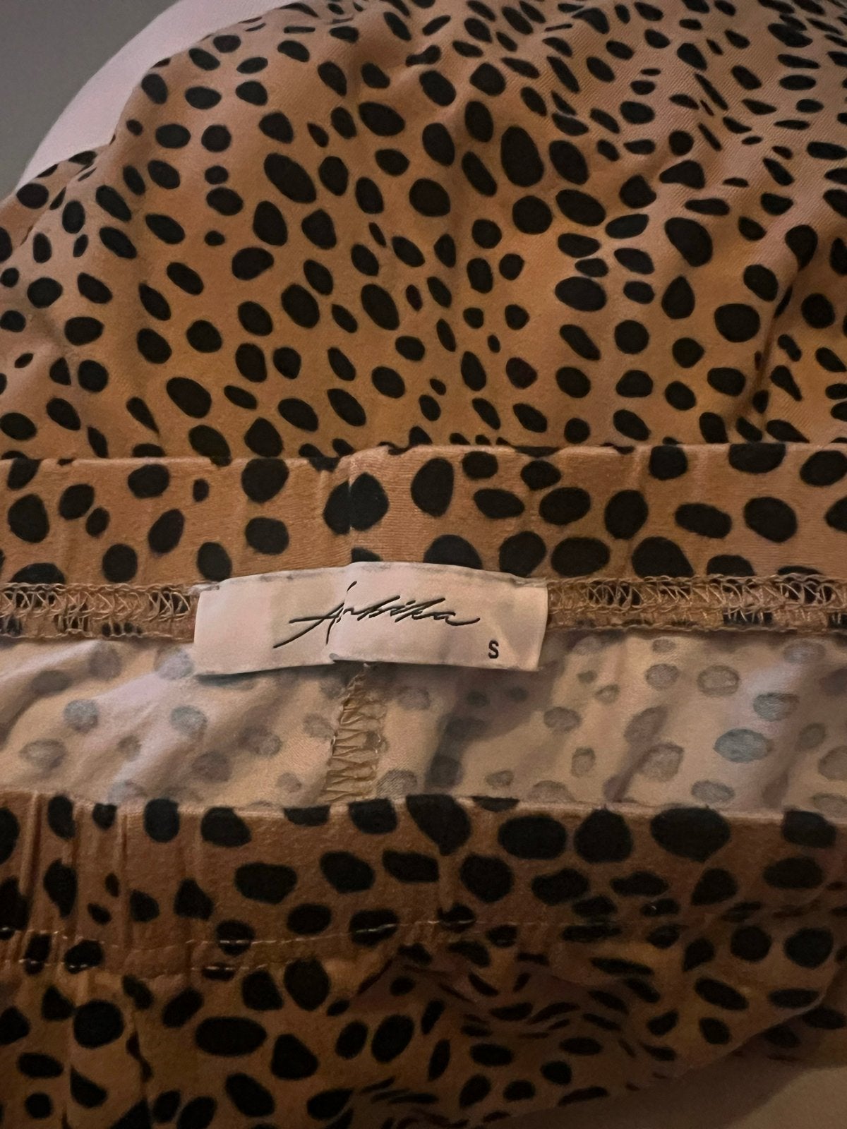 Ambika Luipaardprint Flared Broek - Maat S, Kleding | Dames, Beige, Ophalen of Verzenden, Zo goed als nieuw, Maat 36 (S)
