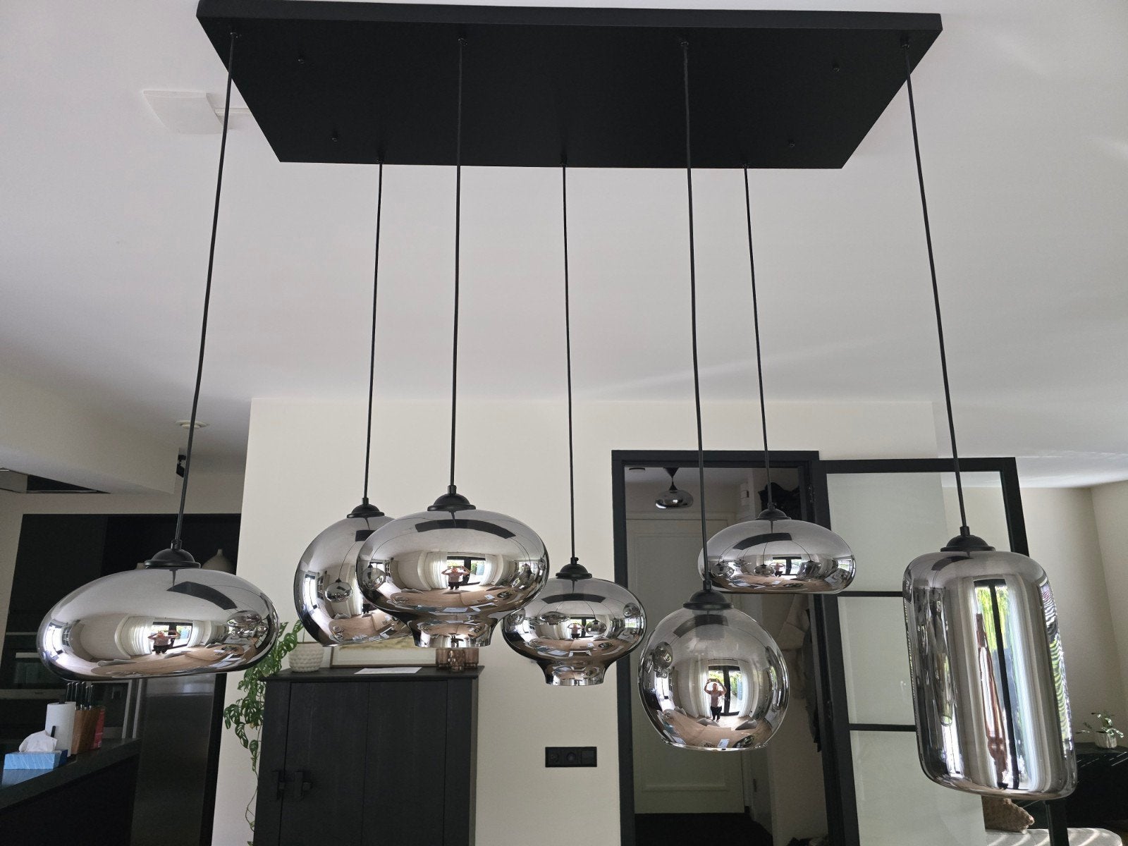 Moderne hanglamp met 7 glazen bollen - Zwart, Ophalen, Modern, Luxe, Design, E27 (groot), Zo goed als nieuw