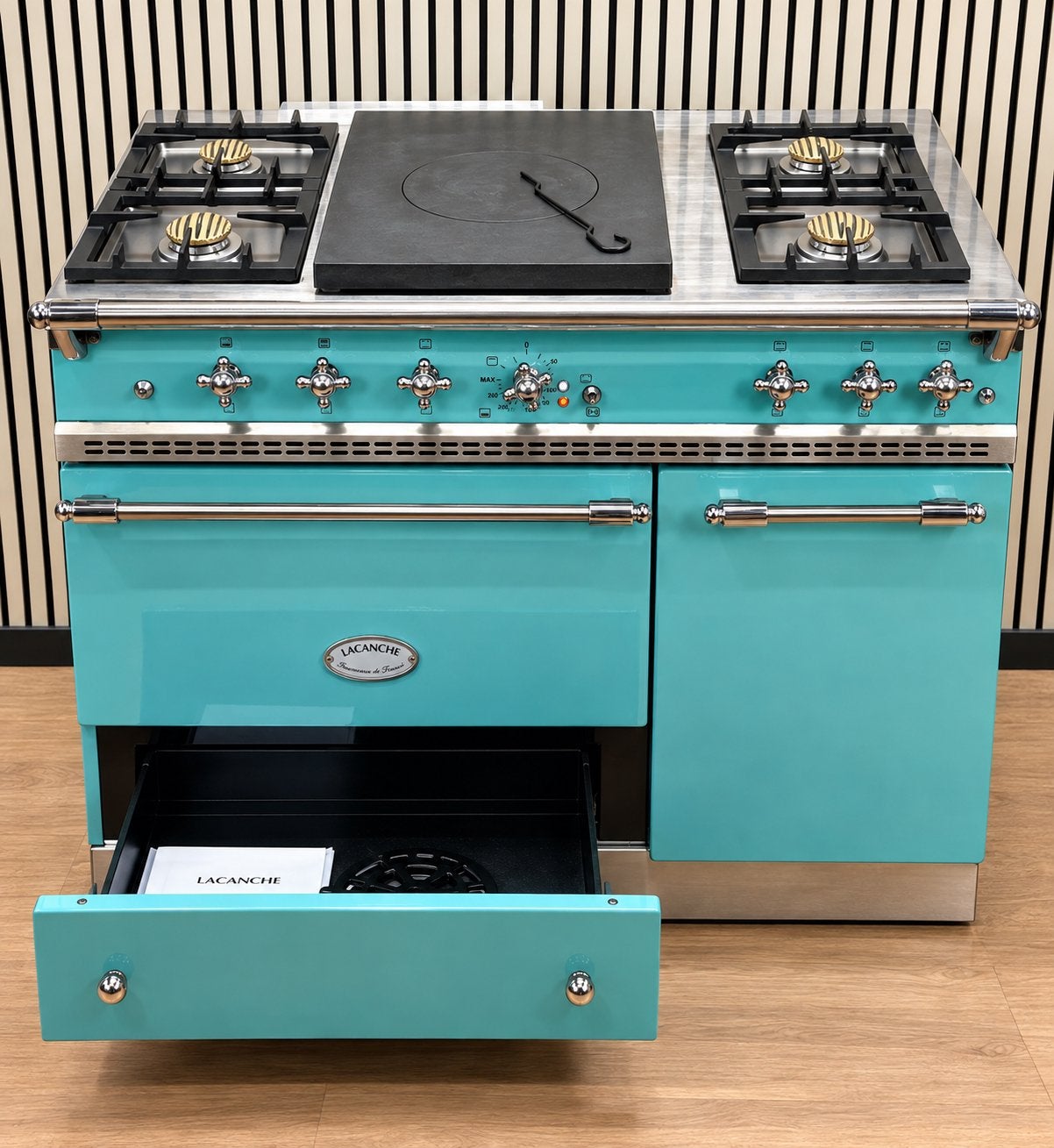 Unieke Lacanche Fornuis Koraalblauw / Coupe de feu 110 cm, Fornello Esperta, Ophalen of Verzenden, Zo goed als nieuw, Energieklasse A of zuiniger