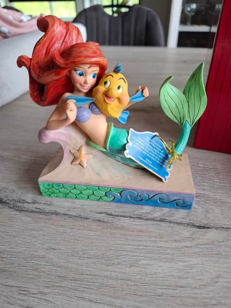 Disney Traditions Ariel met Botje beeldje, Verzamelen, Ophalen of Verzenden, Pocahontas of Kl. Zeemeermin, Nieuw, Beeldje of Figuurtje