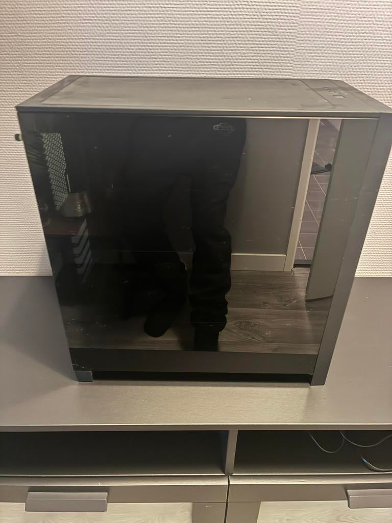 Corsair computer behuizing, Computers en Software, Computerbehuizingen, Ophalen, Zo goed als nieuw