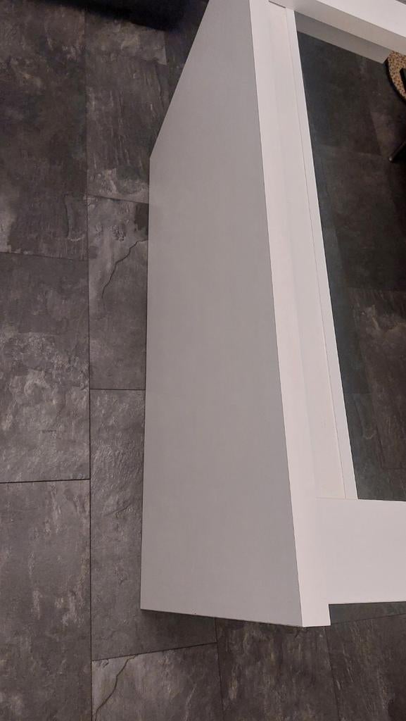 Mooie zware witte salontafel met lichte beschadiging, Huis en Inrichting, Tafels | Salontafels, Overige materialen, Gebruikt, 100 tot 150 cm