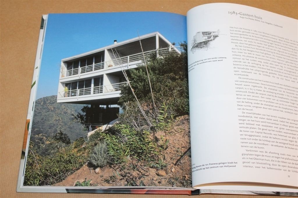Pierre Koenig — Wereld Architecten Taschen, Bouwen met Staal, Ophalen of Verzenden, Gelezen, Architecten