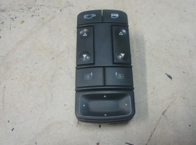 RAAMSCHAKELAAR LINKS VOOR Opel Vectra C Caravan (09135952), Auto-onderdelen, Bahnhofsplatz 65423 Rüsselsheim am Main, DE, Gebruikt