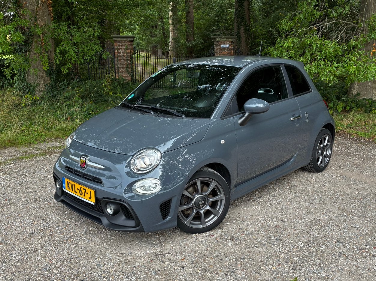 Fiat Abarth 595 70th anniversary 1.4 T-Jet, Carplay, Airco, Particulier, Te koop