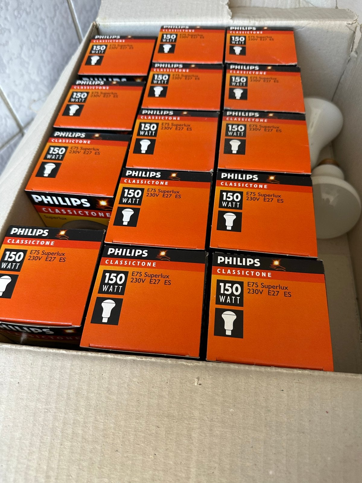 Philips Classictone E27 150W Gloeilampen (Nieuw), Ophalen, Nieuw, E27 (groot), Philips