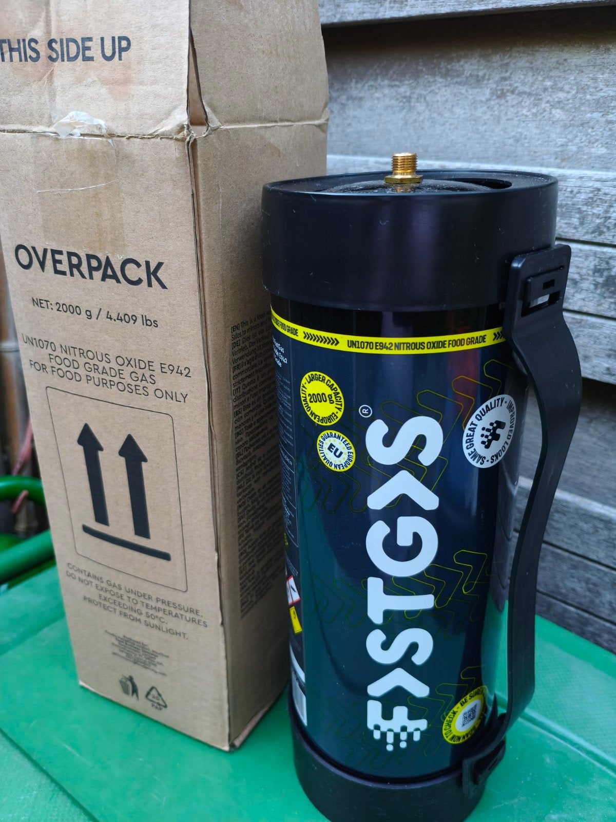 Fastgas N2O Overpack 2000g Food Grade Gas, Overige typen, Nieuw, Ophalen of Verzenden, Zwart