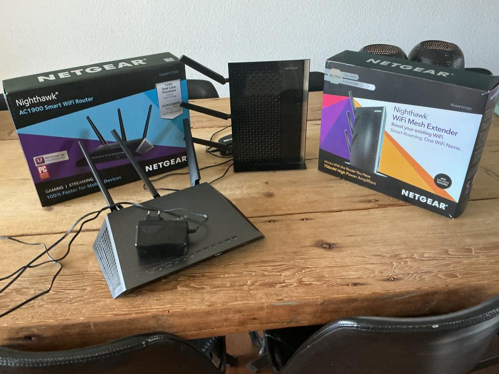 Netgear Nighthawk Router R7000 & WiFi Mesh Extender EX7000, Ophalen of Verzenden, Zo goed als nieuw, Router