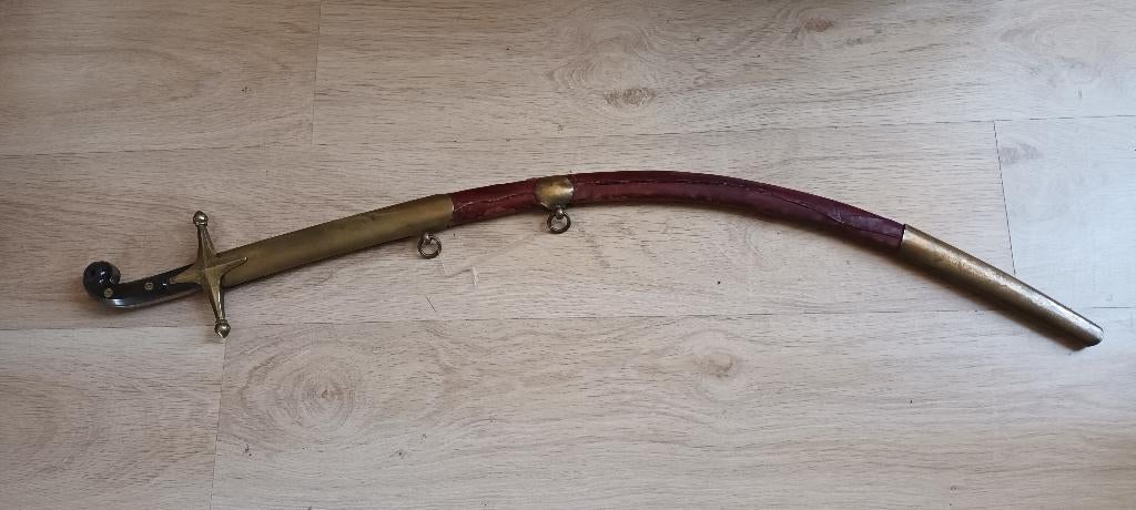 Antiek Shamshir 19e eeuw, Ophalen
