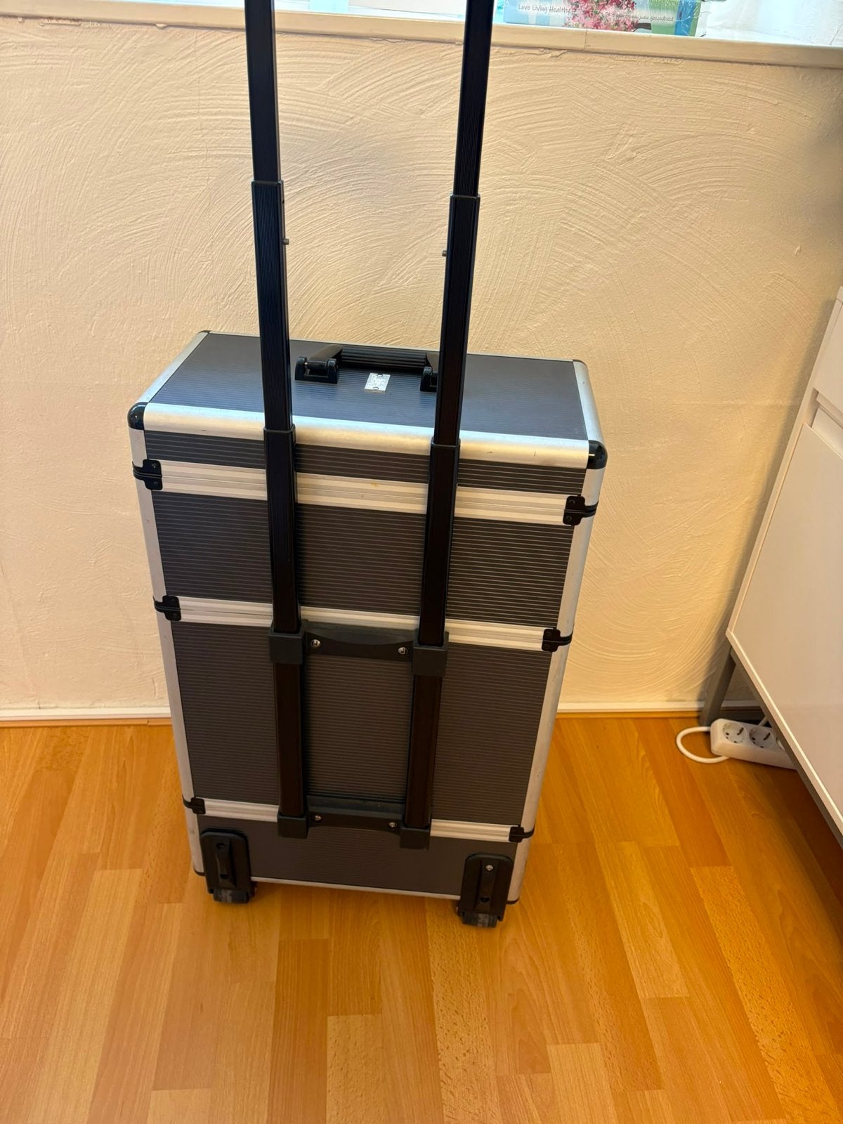 Professionele kapper/schoonheidsspecialist koffer, Ophalen of Verzenden, Gebruikt, Grijs, Hardcase