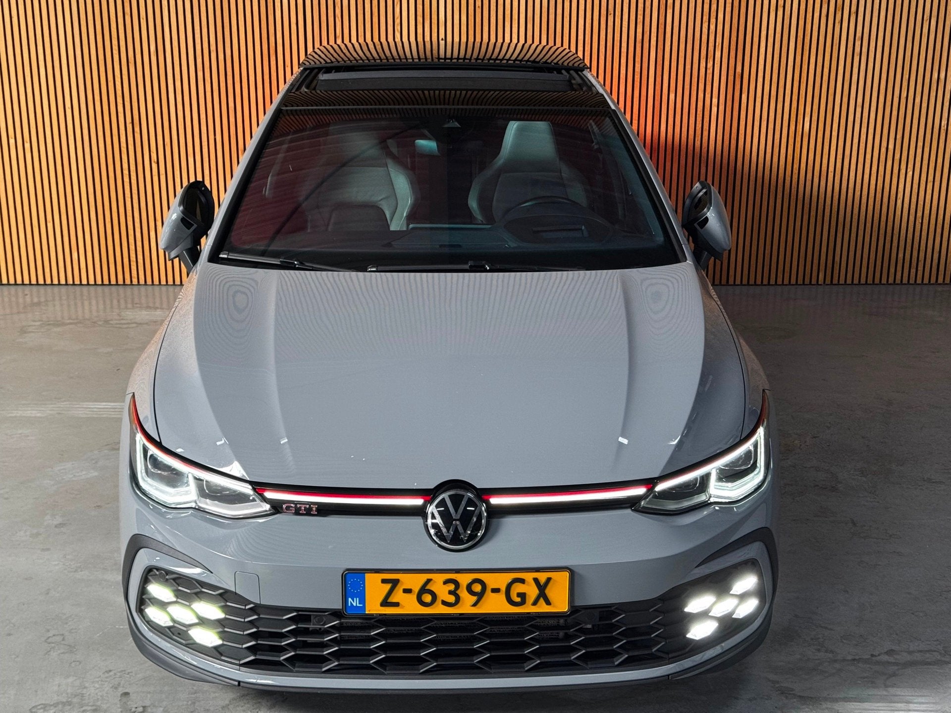 Volkswagen Golf 2.0 TSI GTI PANO|H&K|STOEL VENTILATIE & VERW, 4 cilinders, 1984 cc, Golf, 1600 kg