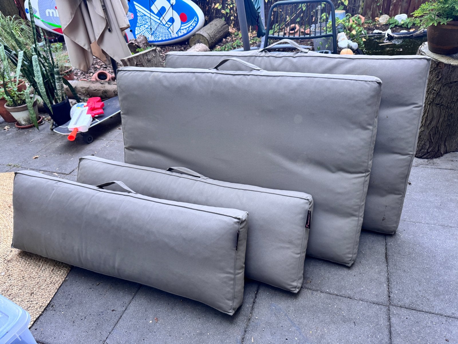 Set van 4 palletkussens /tuinkussens, grijs/taupe, Ophalen, Gebruikt