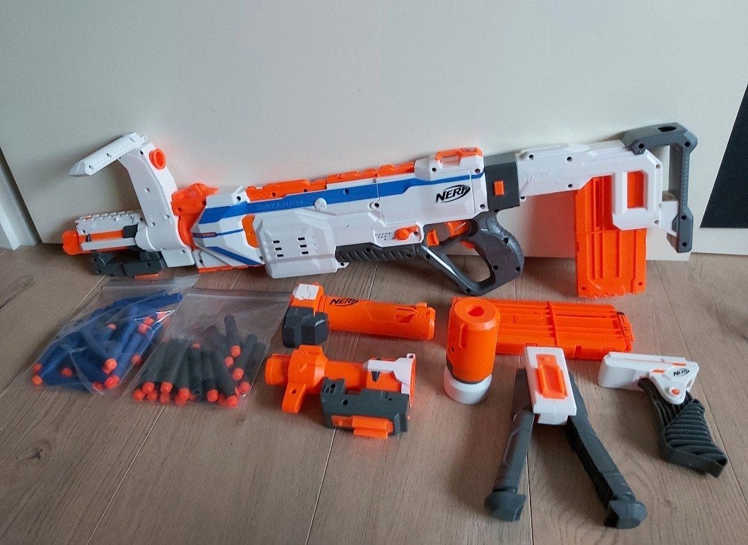 Nerf N-Strike Elite Retaliator Blaster met accessoires, Ophalen of Verzenden, Gebruikt, Jongen of Meisje
