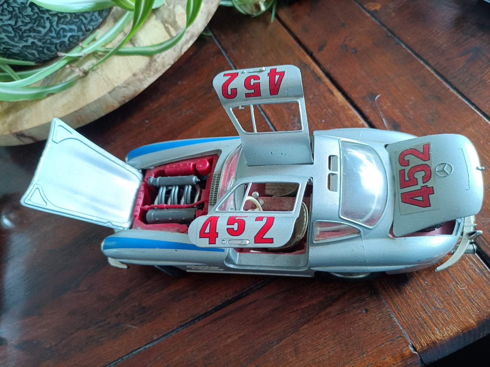 Mercedes-Benz 300 SL Schaalmodel - Gedetailleerd, Hobby en Vrije tijd, Ophalen of Verzenden, Gebruikt, Auto, Bburago