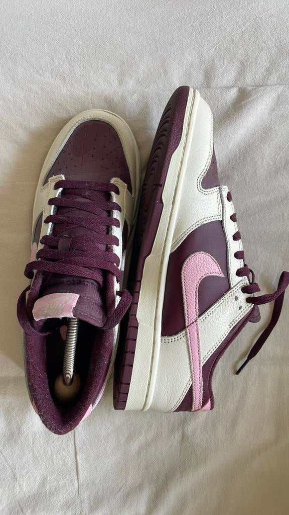 Nike dunk low PRM maat 43, Overige kleuren, Ophalen of Verzenden, Sneakers of Gympen, Zo goed als nieuw