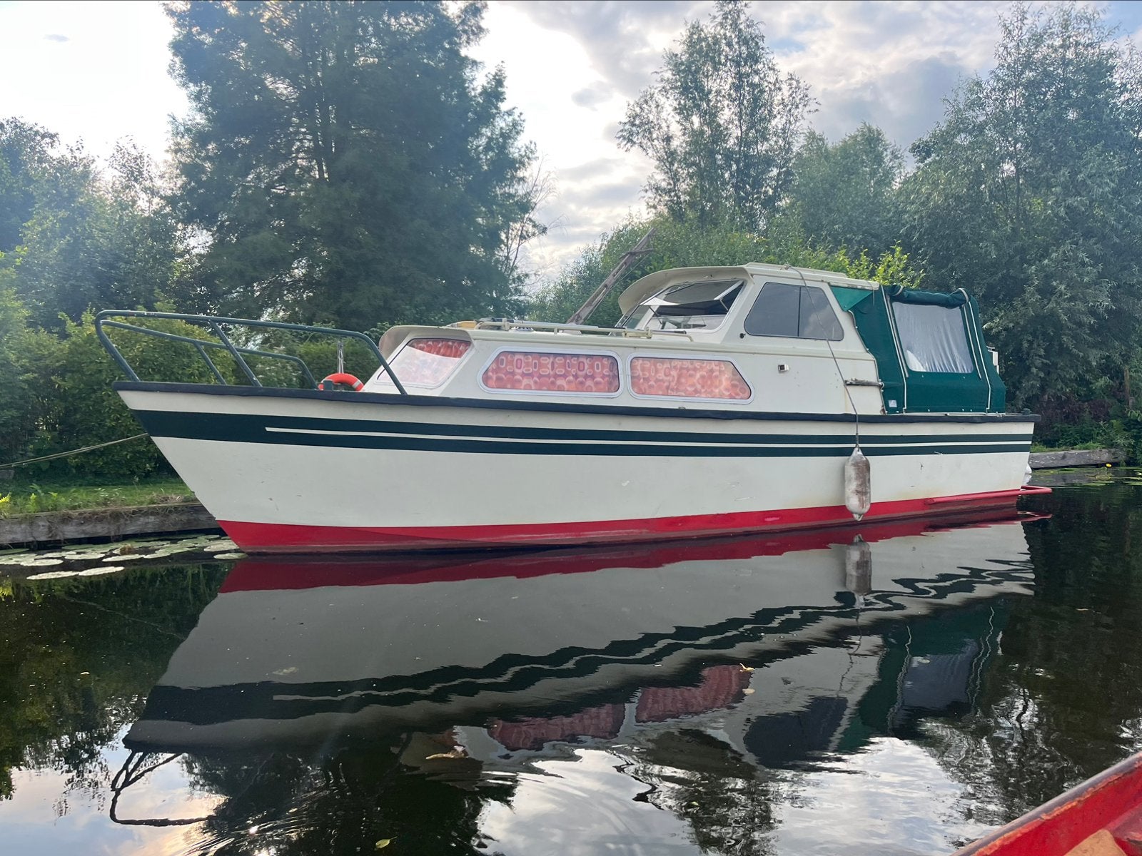 Aquanaut motorboot met kajuit, Evergreen (1977), Watersport en Boten, Ophalen, Staal, Binnenboordmotor, Diesel