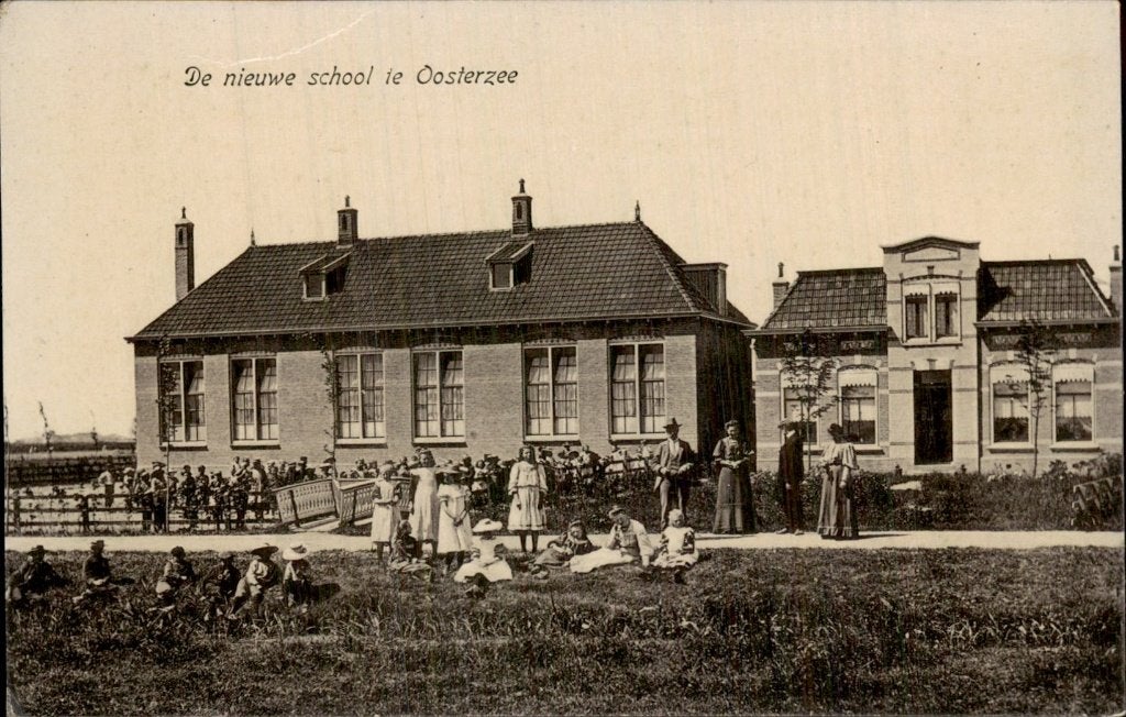 Oosterzee - School - De nieuwe, Verzamelen, Ophalen of Verzenden, Voor 1920, Ongelopen, Friesland