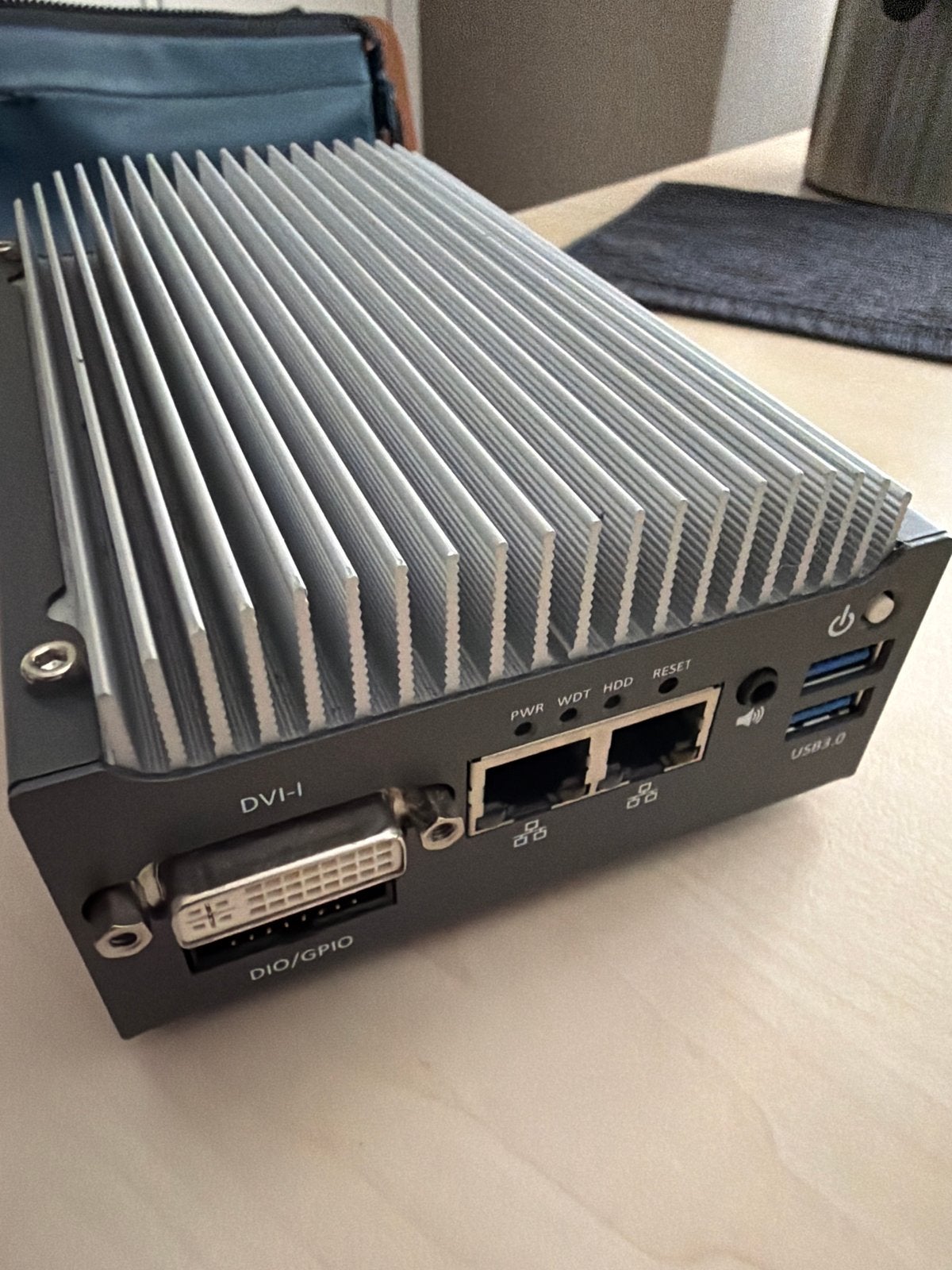 Industriële mini PC, Computers en Software, Ophalen of Verzenden, Zo goed als nieuw, Minder dan 4 GB, Minder dan 2 Ghz
