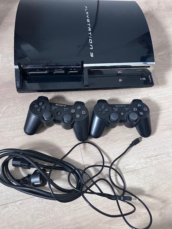 PlayStation 3 Phat 1TB -PS1/PS2/PS3 - 2xController (0 Drift), Ophalen, Phat, Zo goed als nieuw, 60 GB