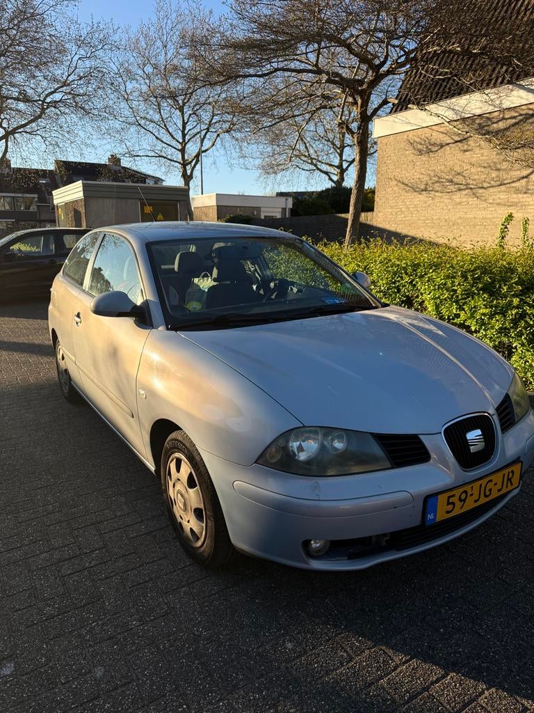 APK NIEUW - Seat Ibiza 1.4 16V 55KW 2002 Blauw, Auto's, Seat, Voorwielaandrijving, 4 cilinders, Blauw, Ibiza