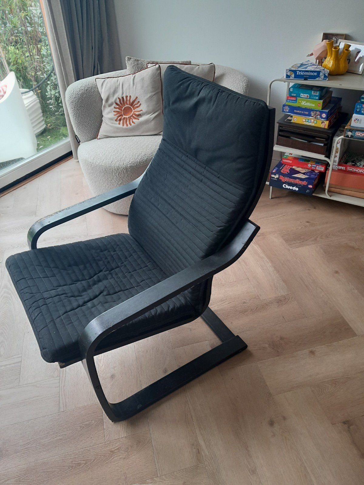 Zwarte relaxfauteuil met stoffen bekleding, Ophalen, Gebruikt, Zwart, Stof