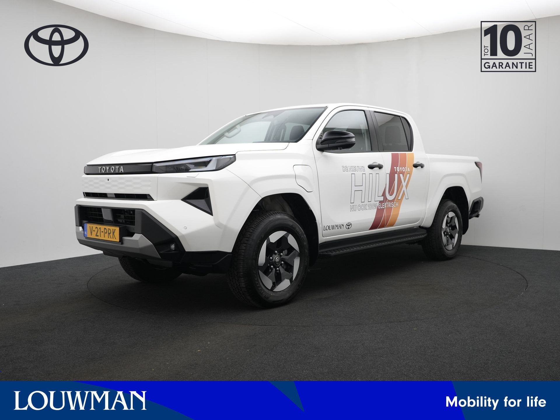 Toyota HILUX Professional Dubbele Cabine n.n.b Auto is niet, 196 pk, Zwart, 254 km, Wit