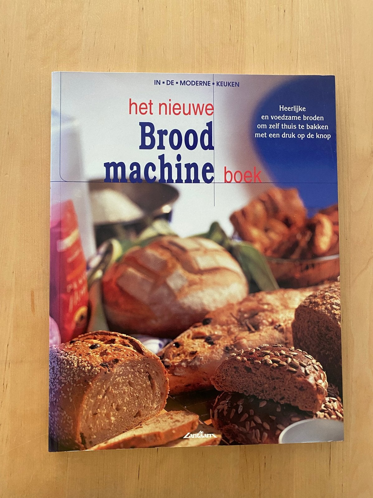Het Nieuwe Broodmachine Boek - Heerlijke en Voedzame Broden, Hoofdgerechten, Ophalen of Verzenden, Zo goed als nieuw, Gezond koken